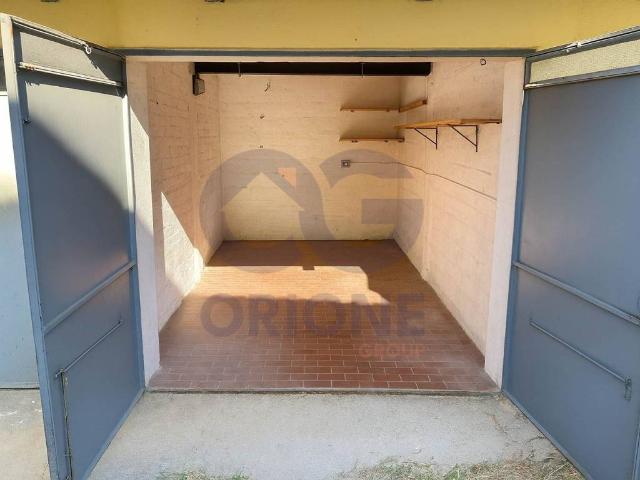 Box in vendita a Unione dei comuni Valli del Reno, Lavino e Samoggia, Zola Predosa