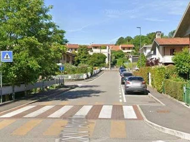 Box in vendita a Palazzolo, Sona