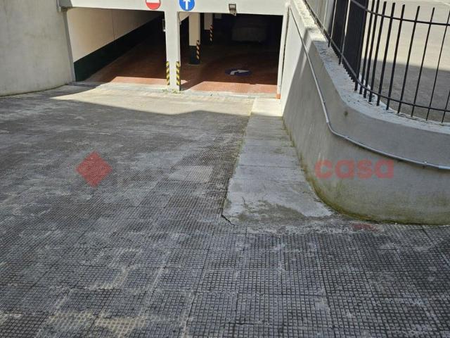 Box in affitto a Bari