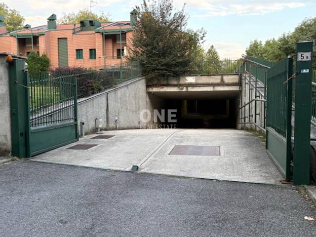 Box in affitto a San Giorgio al Lambro, Biassono