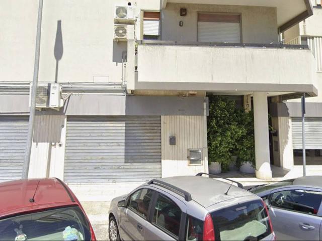 Box in affitto a Cappuccini, Puglia