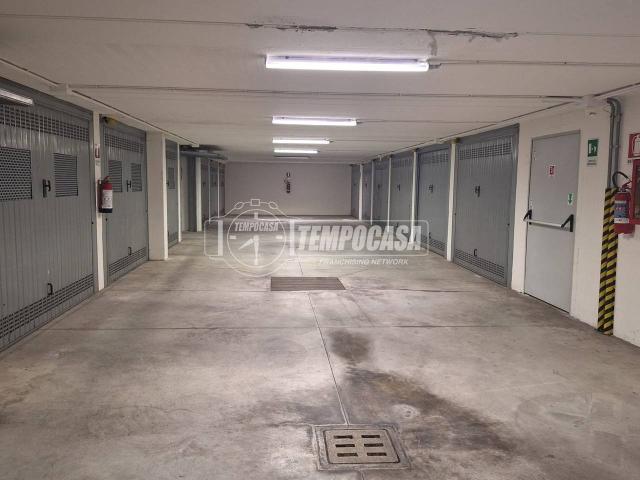 Box in affitto a Realdino, Carate Brianza