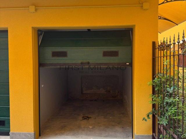 Box in affitto a Municipio 2, Milano