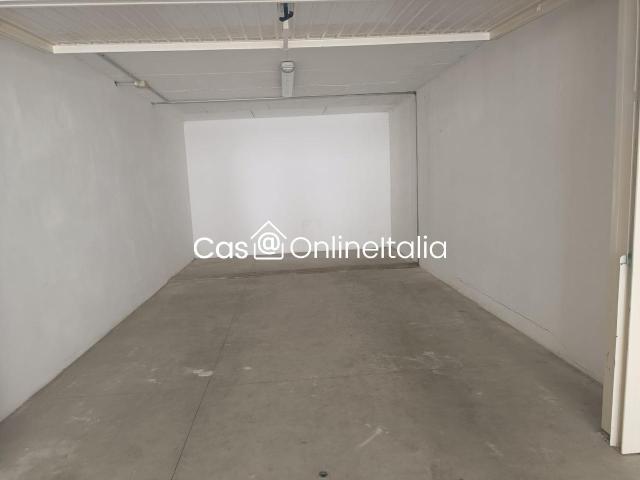 Box in affitto a Prato, Toscana