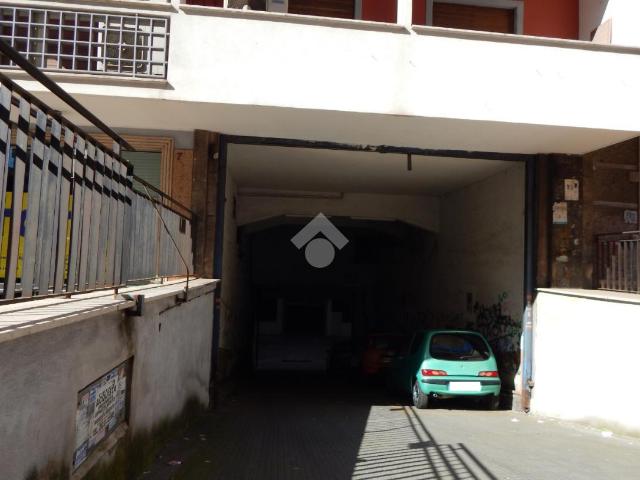 Box in affitto a Municipio Roma VII, Roma Capitale