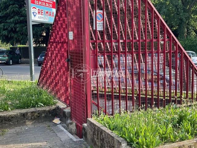 Box in affitto a Zona Omogenea Milano Nord, Sesto San Giovanni