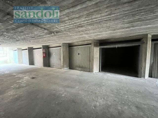 Box in affitto a Piemonte, Vercelli