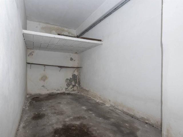 Box in vendita a Acireale, Sicilia