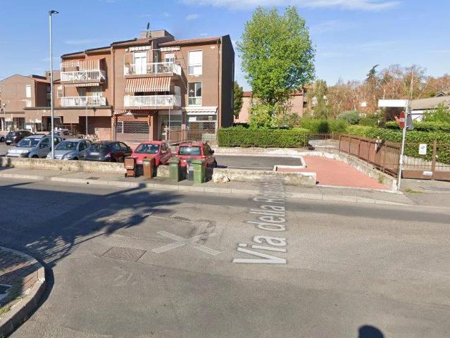 Box in vendita a Sant'Anna, Arese