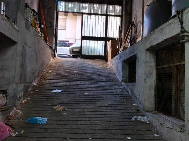 Box in vendita a Belpasso, Sicilia