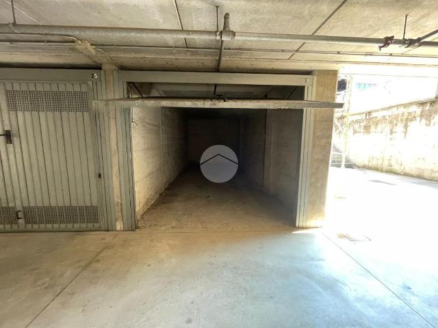 Box in vendita a Bergamo, Lombardia