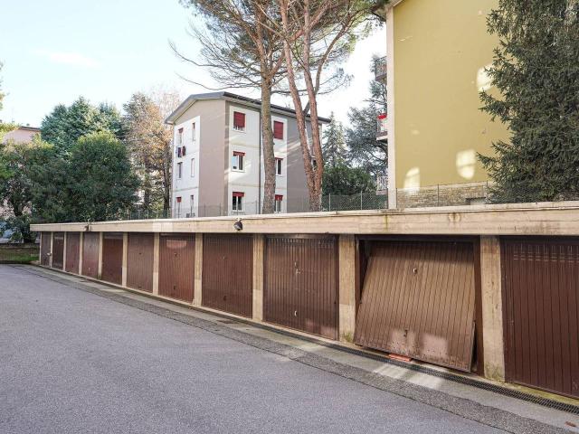 Box in vendita a Longuelo, Bergamo