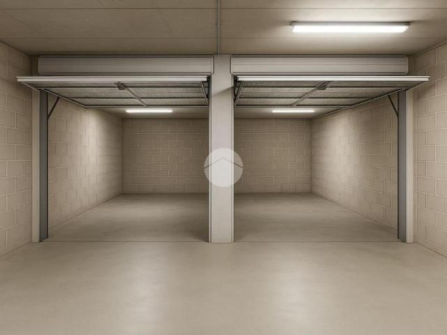 Box in vendita a Malpensata, Bergamo