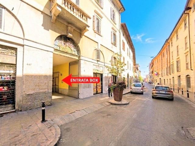 Box in vendita a Città Alta, Bergamo