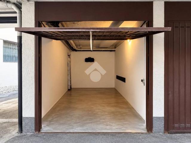 Box in vendita a Finazzi, Bergamo