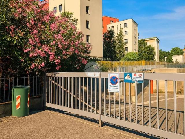 Box in vendita a Bergamo, Lombardia
