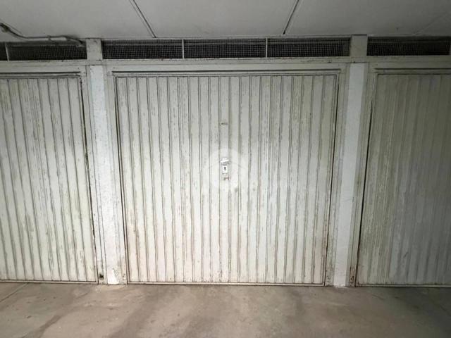 Box in vendita a Piazzo, Biella