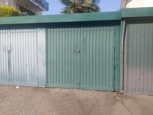Box in vendita a Piemonte, Biella