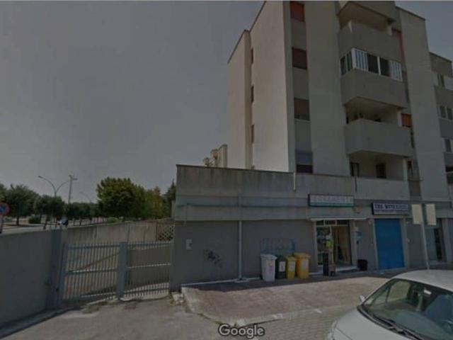 Box in vendita a Bozzano, Puglia