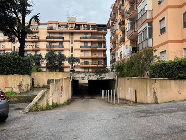 Box in vendita a Cappuccini, Puglia