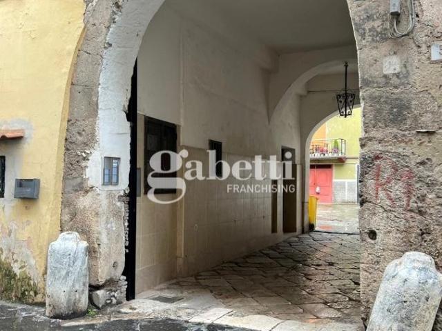 Box in vendita a Capua, Campania