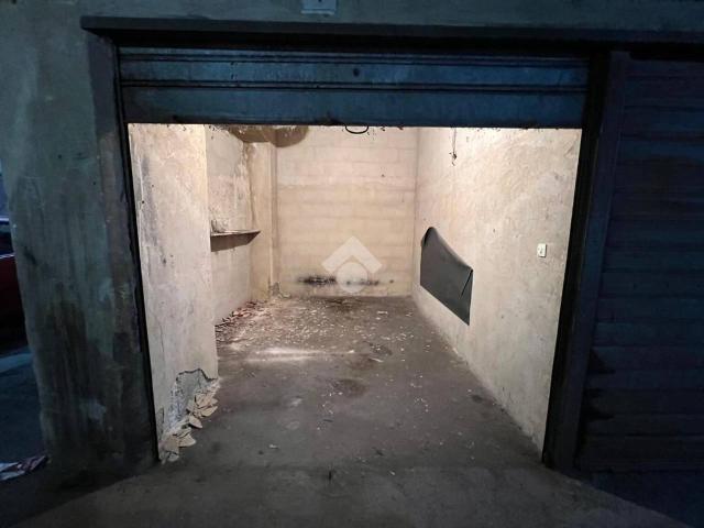 Box in vendita a Picanello-Ognina-Barriera-Canalicchio, Catania