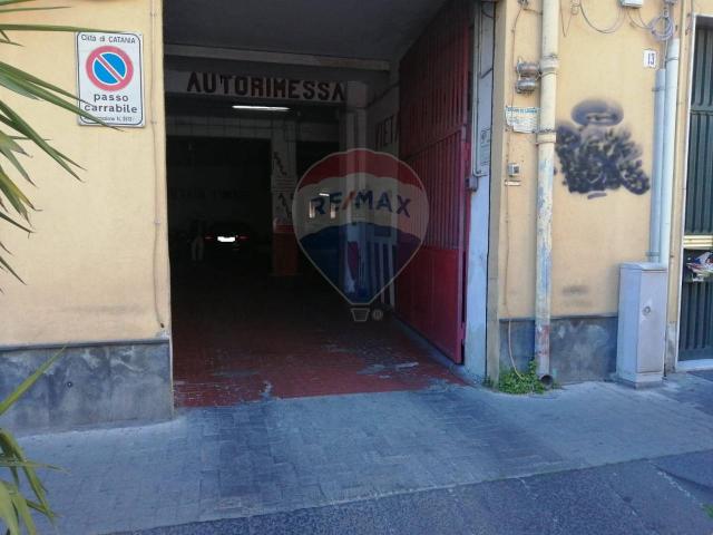 Box in vendita a San Giovanni Galermo-Trappeto-Cibali, Catania