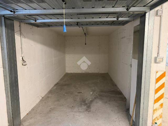 Box in vendita a Cervia, Reggio Emilia