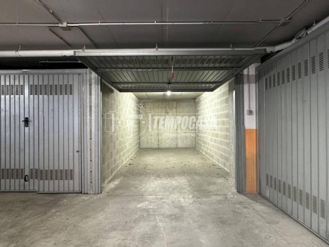 Box in vendita a Chiari, Lombardia