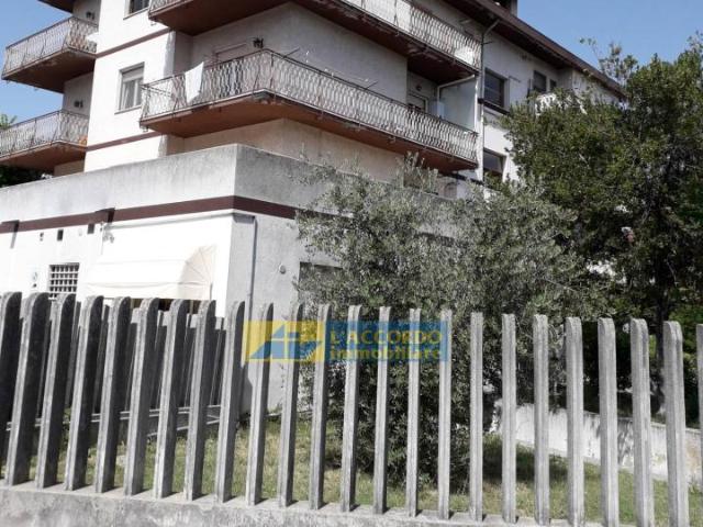 Box in vendita a Chieti, Abruzzo