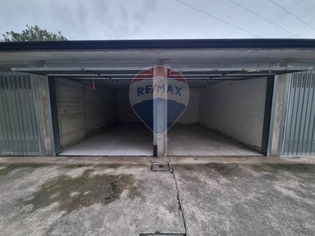 Box in vendita a Guzzanica, Dalmine
