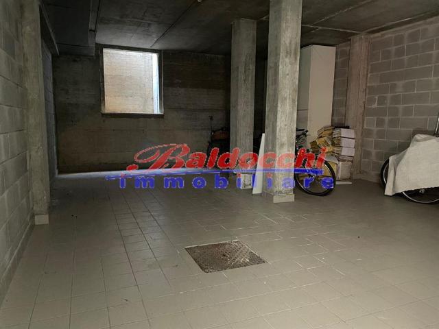 Box in vendita a Trave, Marche