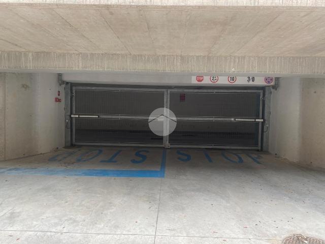 Box in vendita a Rosciano, Marche