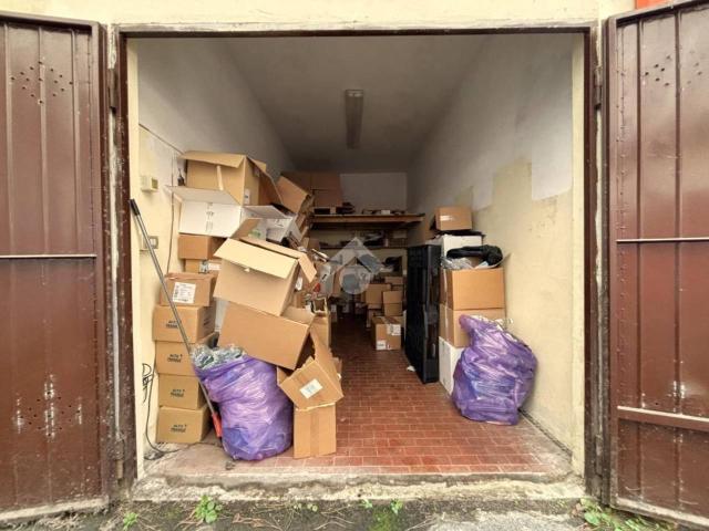 Box in vendita a Quartiere 2, Firenze