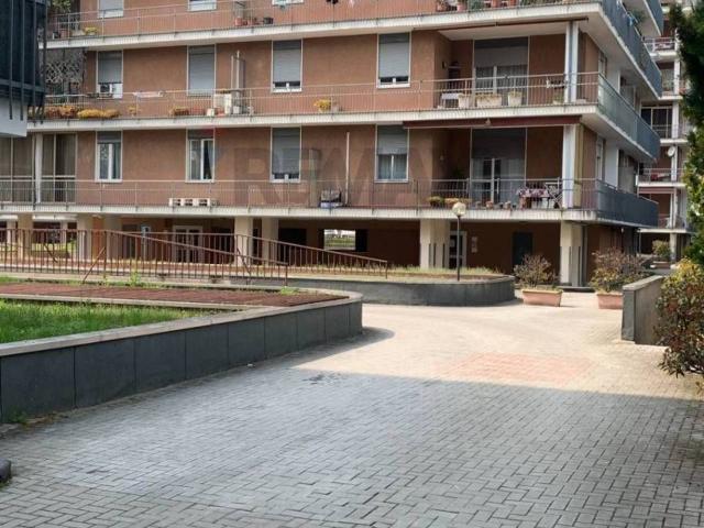 Box in vendita a Sciarè, Gallarate
