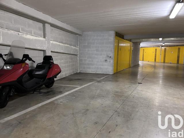Box in vendita a Ponente, Serra Riccò