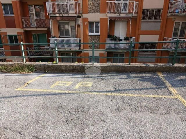 Box in vendita a Biscione, Genova