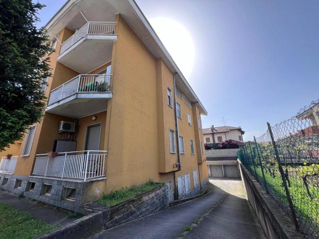 Box in vendita a Lainate, Lombardia