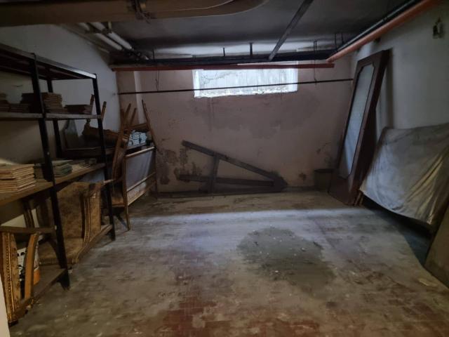 Box in vendita a Marigliano, Campania