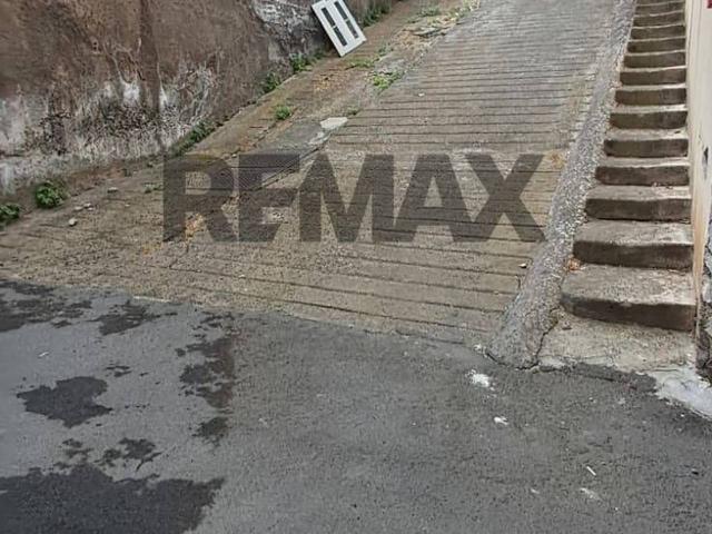 Box in vendita a Mascalucia, Sicilia