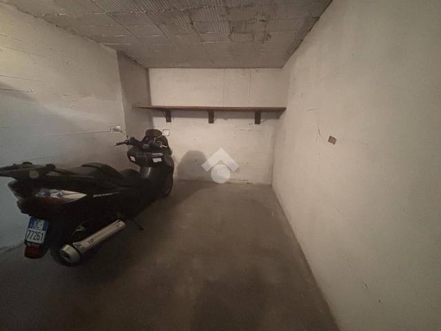 Box in vendita a San Faustino-Madonnina-Quattroville, Modena