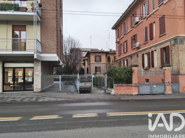 Box in vendita a Centro Storico, Modena