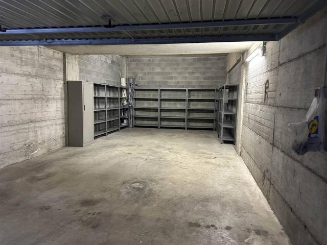 Box in vendita a San Gottardo, Monza