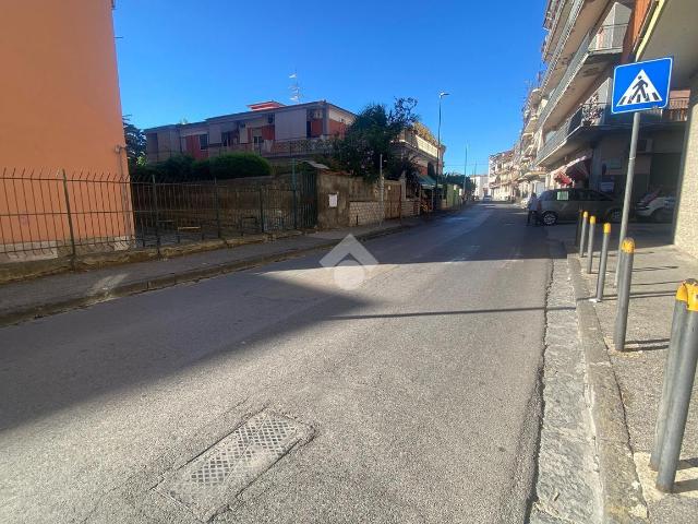 Box in vendita a Municipalità 7, San Pietro A Patierno