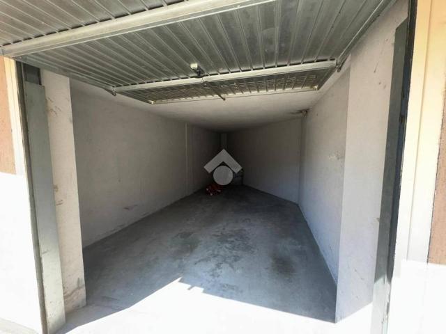 Box in vendita a Santa Rita, Piemonte