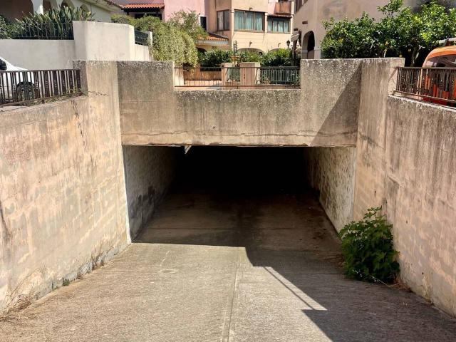 Box in vendita a San Pantaleo, Sardigna/Sardegna
