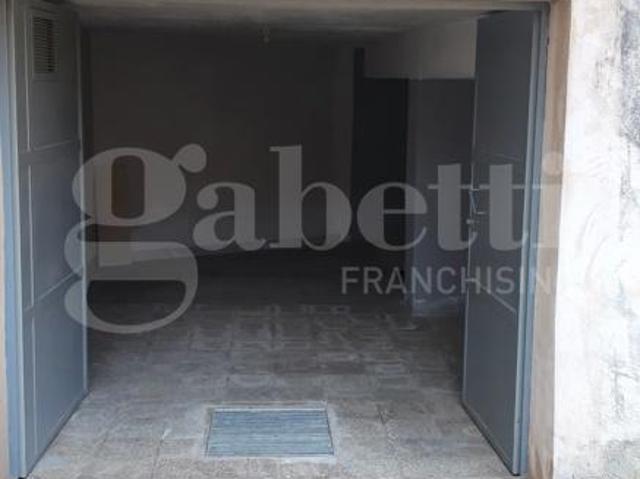 Box in vendita a Puglia, Brindisi