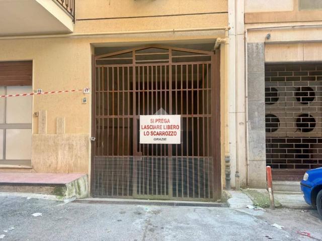 Box in vendita a V Circoscrizione, Palermo