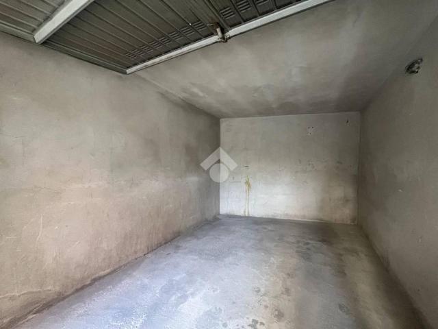 Box in vendita a Piacenza, Reggio Emilia