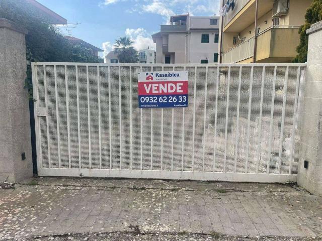 Box in vendita a Pianetti, Ragusa